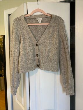 ruby moon Heather Gray Cable Knit V-Neck Cropped Cardigan